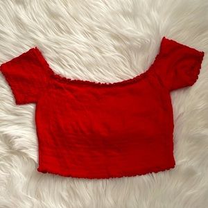 Size M off the shoulder cropped top